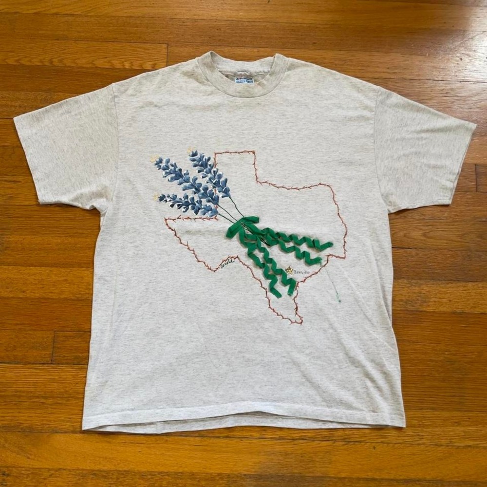 VTG 80s 90s‎ Beeville Texas Applique flower bouquet tshirt XL USA white blue